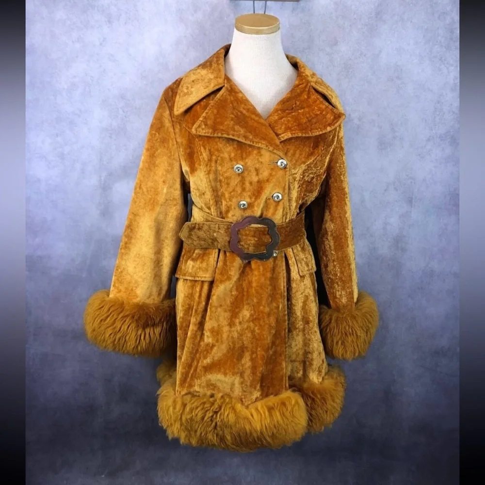 Country Pacer rare 60s gold velvet penny lane fur sleeve Russian coat - Picture 7 of 16